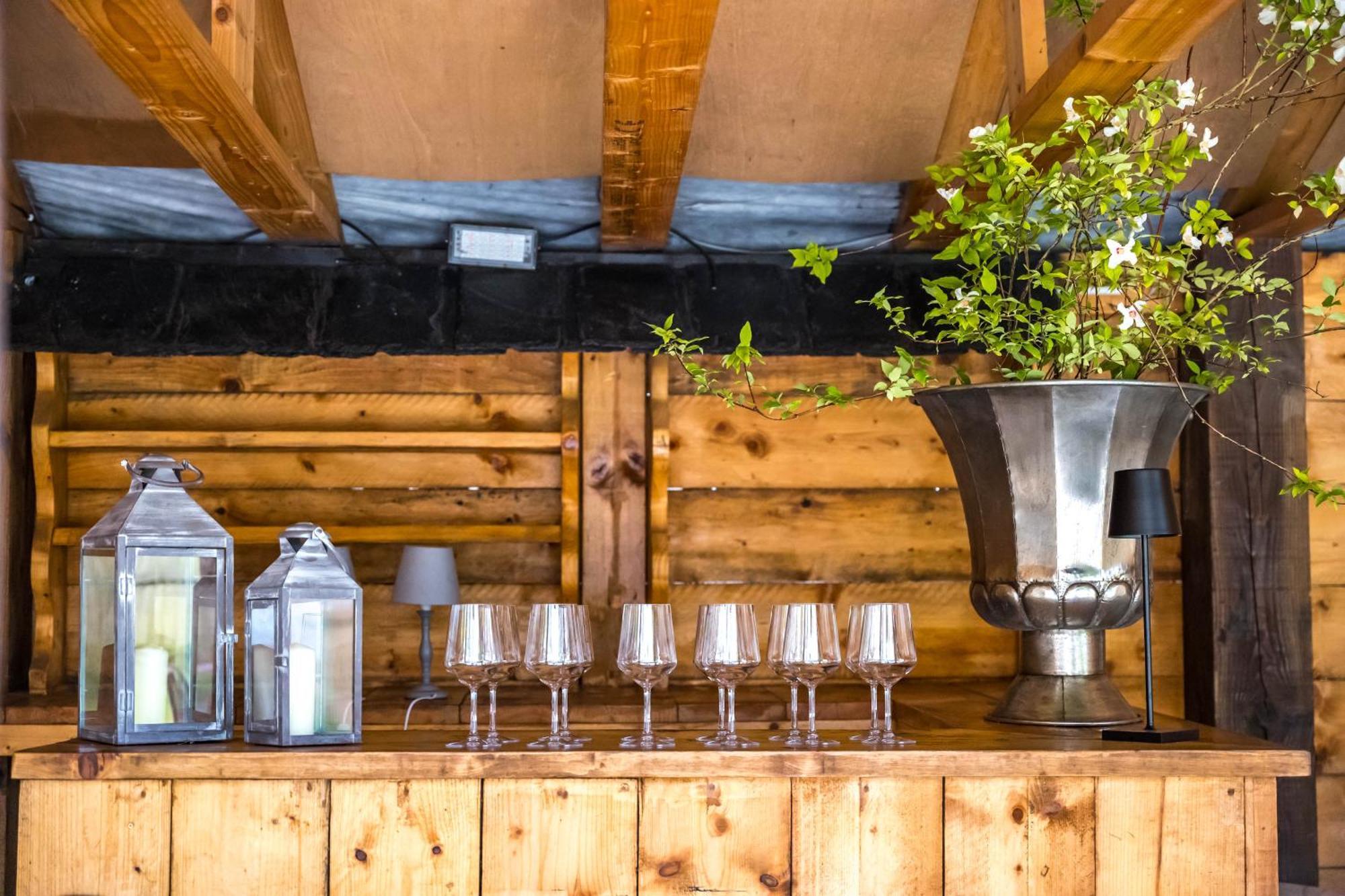 סקאנת'ורפ Large Country Cottage, Sleeps 8 - Spa Facilities, Garden Bar, Catering Services, Free Parking, Nature Reserve, Hen Parties מראה חיצוני תמונה