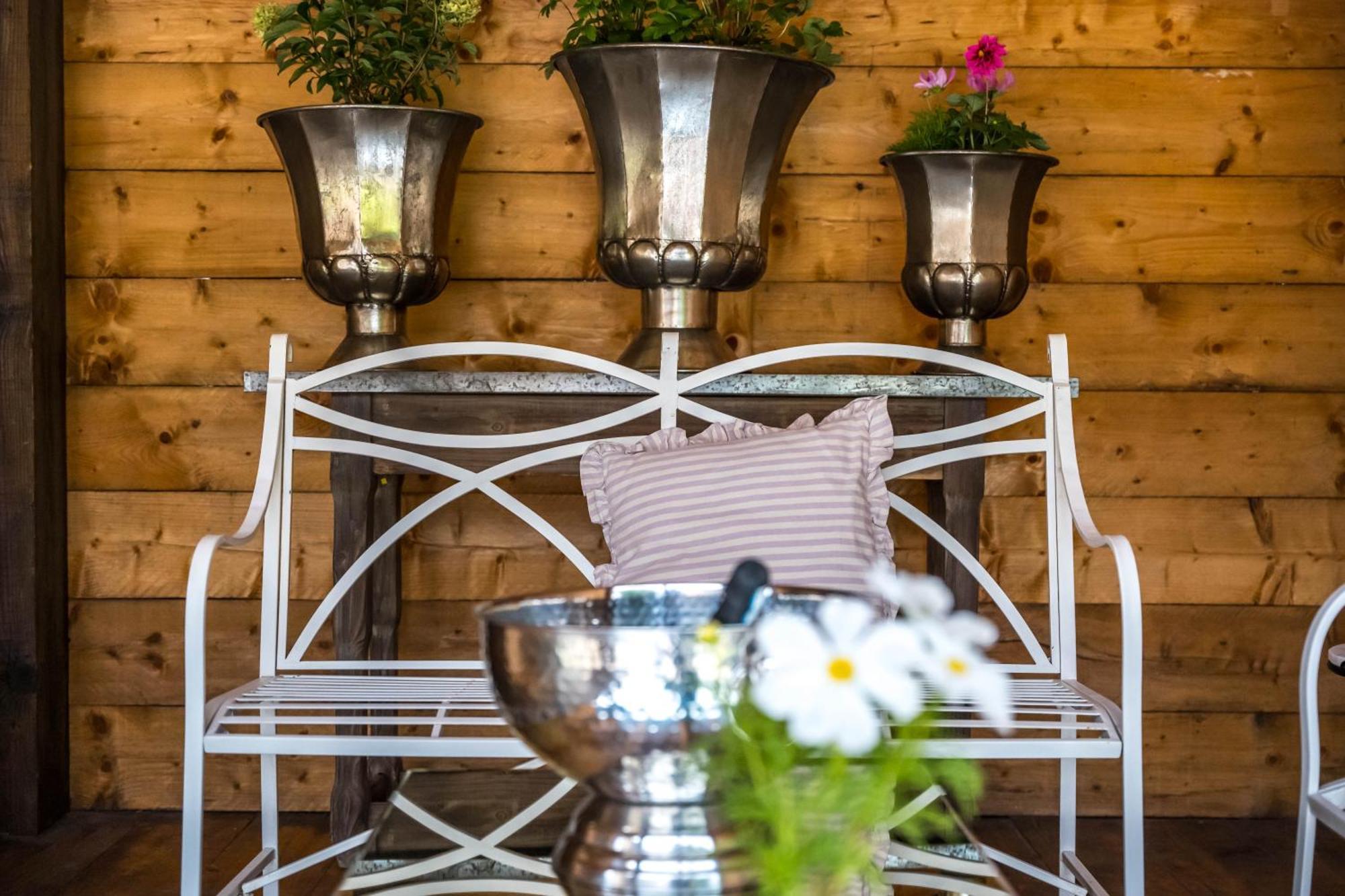 סקאנת'ורפ Large Country Cottage, Sleeps 8 - Spa Facilities, Garden Bar, Catering Services, Free Parking, Nature Reserve, Hen Parties מראה חיצוני תמונה